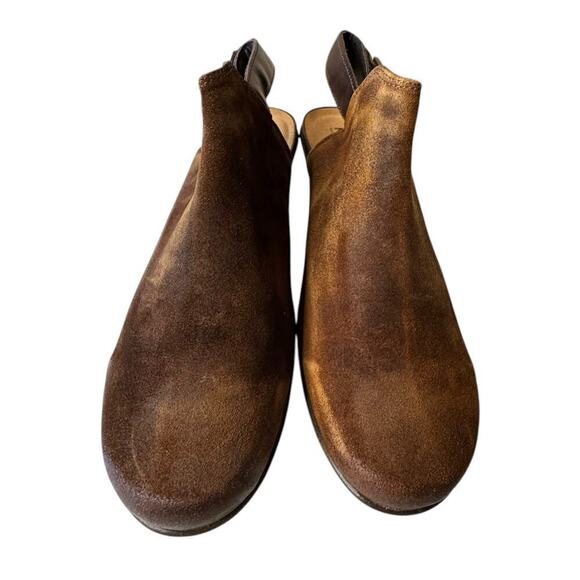 Naot NEW Upgrade Brown Suede Block Heel Slingback Clog US 11 Brown Distressed - Picture 1 of 7